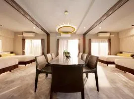 Dotombori Crystal Hotel 3