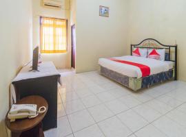 OYO 2269 Hotel Astika，位于安汶的酒店