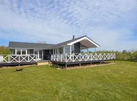Holiday Home Kalkstensvej