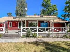 Stunning Home In Figeholm With Kitchen