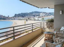 4 Bedroom Awesome Apartment In Tossa De Mar