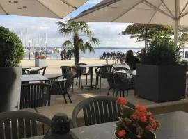 Feha 30 Ferienhaus Delphin in ruhiger Lage