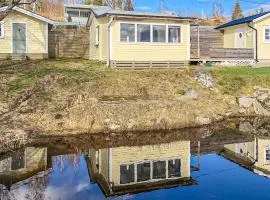 Stunning Home In Ambjörnarp