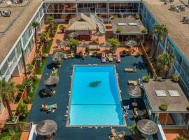 El Tropicano Riverwalk