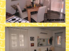 Sunshower apartment and studio，位于斯普利特的酒店