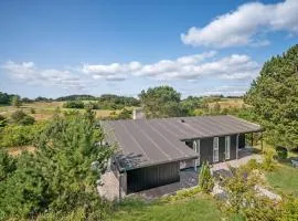 Lovely Home In Ebeltoft With House Sea View