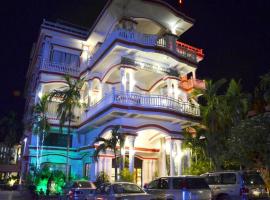 Pyramid Hotel & Spa，位于Sisophon 的酒店