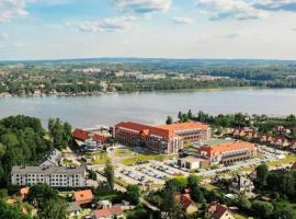 Lake Hill Mazury, Resort and SPA，位于奥斯特罗达的酒店