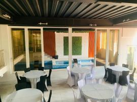 BLUMiERE，位于安蒂波洛的酒店