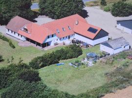 Groennebaek Bed and Breakfast，位于Føvling的酒店