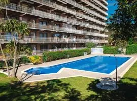 Apartamento en SAgaró con vista mar y piscina