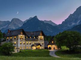 Landhotel Gressenbauer，位于茵特斯托德的酒店