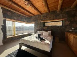 Casita Tahona con vistas de infarto al mar y volcanes con absoluta privacidad