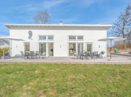 Awesome Home In Köpingsvik With Kitchen