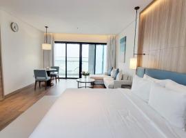 Alacarte HaLong Bay Modern&Luxury - Tầng cao, view biển，位于下龙湾的公寓