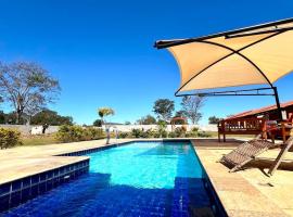 pousada vila das oliveiras，位于皮雷诺波利斯的酒店