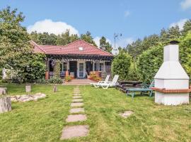 Awesome Home In Karsko With Sauna，位于Karsko的酒店