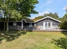 3 Bedroom Cozy Home In Hurup Thy