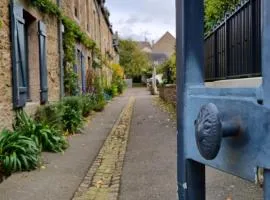 LE MISTRAL DU CENTRE VILLE ,chaleureux à 2 min de la plage