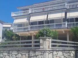Stamatia Rooms