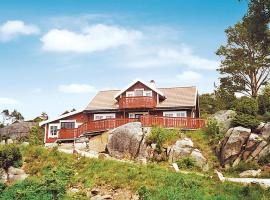 Beautiful Home In Lindesnes With Kitchen，位于Svenevik的酒店