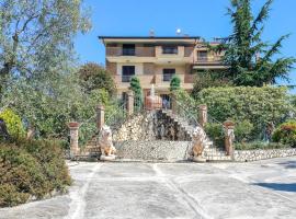Lovely Home In Caiazzo，位于Caiazzo的酒店