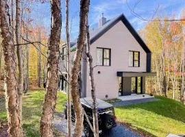 Le Bois Debout - Lake & Trails