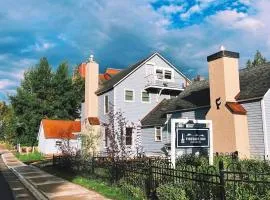 Fireside Inn & Hostel