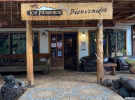 Los Pioneros，位于梅利佩乌科的酒店