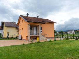 Casa Lumi，位于布戈伊诺的酒店