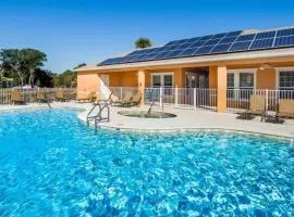 Five Vacation Homes - Orlando