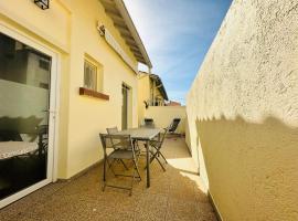 Maison cosy avec grande terrasse, proche quais et plages - Port-Vendres - FR-1-309-203，位于旺德尔港的酒店