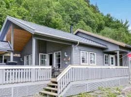 Gorgeous Home In Øydegard