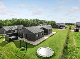 4 Bedroom Cozy Home In Haderslev