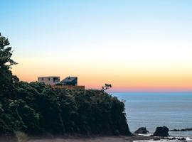 private villa YUHIMI 夕日見の丘，位于Wajiki的酒店