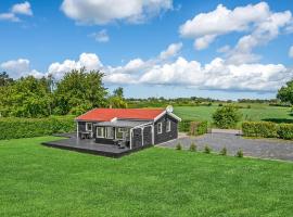 1 Bedroom Beautiful Home In Ølsted，位于Ølsted的酒店