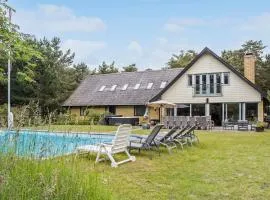 Awesome Home In Sjællands Odde With Outdoor Swimming Pool