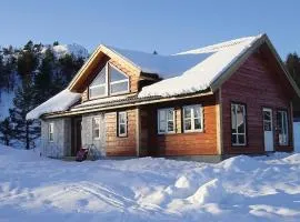 5 Bedroom Amazing Home In Kvinlog