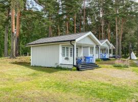 Gorgeous Home In Ljungby，位于永比的酒店