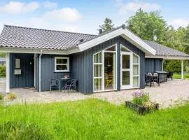 Pet Friendly Home In Ålbæk With Sauna