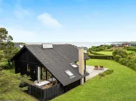 Two-Bedroom Holiday Home In Lemvig