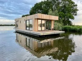 Surla houseboat "Sunrise" Kaag with Free Tender boat