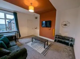 Lovely 3 Br Flat For Family, Friends And Workers