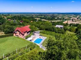 Awesome Home In Ludbreg With Heated Swimming Pool