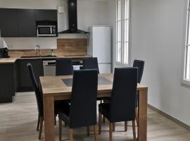 Logement entier 9 personnes，位于诺克斯的酒店