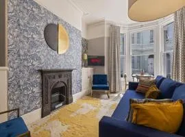 Boutique Central Plymouth Gem - Sleeps 6