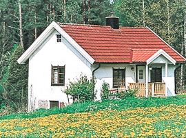 Holiday Home Jonshult Hjältevad，位于Hjältevad的酒店