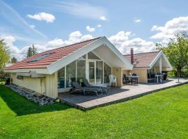 Holiday Home Gøgevej Dronningmølle Xi，位于德隆宁莫勒的酒店