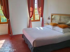 Logis Hôtel Château De Palaja，位于卡尔卡松的酒店