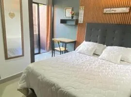 31 BELLO APARTAMENTO CON BALCON EN LAURELES ESTADIO